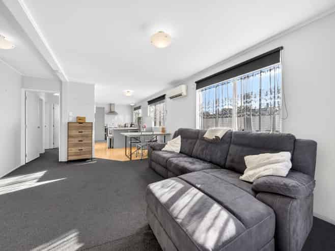 74 New York Street, Martinborough