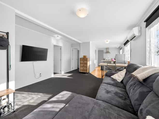 74 New York Street, Martinborough