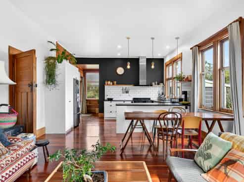 72 Strasbourge Street, Martinborough