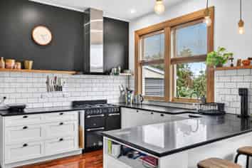 72 Strasbourge Street, Martinborough