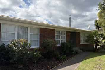 12 Moa Place, Onerahi