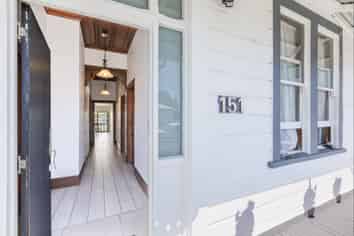 High return: rent by room Napier