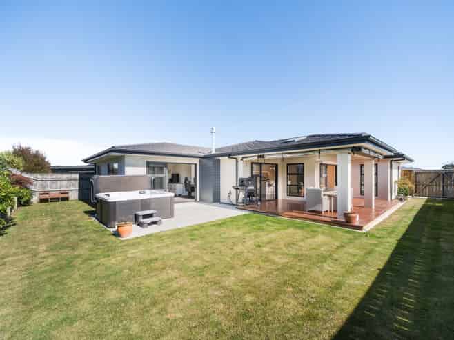 136 Pharazyn Street, Feilding
