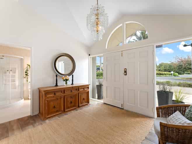 35 Cloverfields Drive, Waimauku