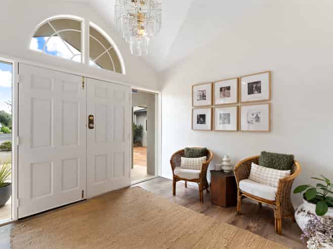 35 Cloverfields Drive, Waimauku