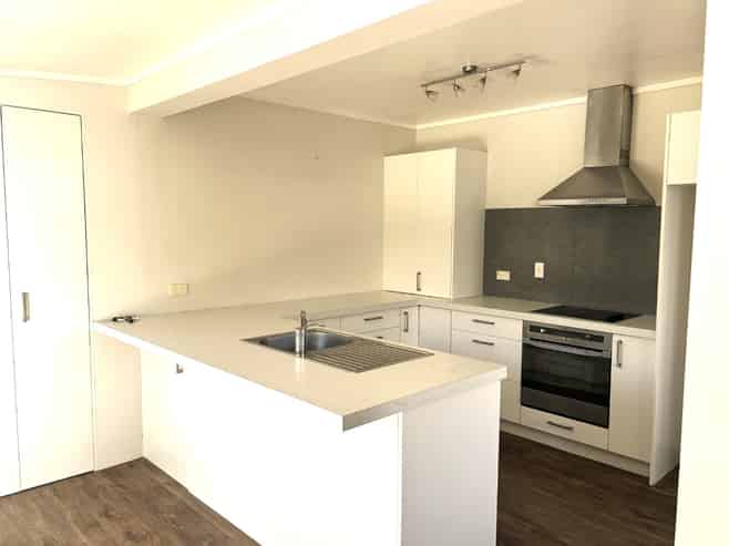 6 Everest Avenue, Havelock North