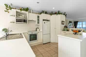 532 Pine Hill Road, Pine Hill