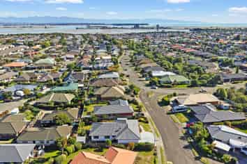 32 Masefield Street, Stoke