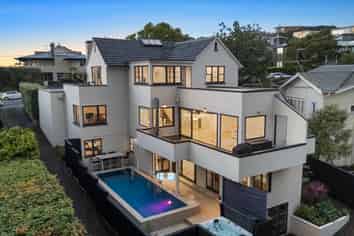 16 Waiatarua Road, Remuera