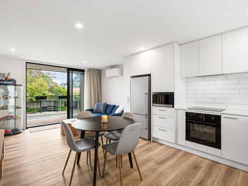 40D Titirangi Road, New Lynn
