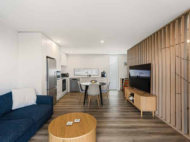 40D Titirangi Road, New Lynn