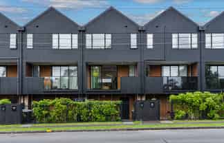 40D Titirangi Road, New Lynn