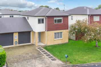 14 Rene Way, Huntington