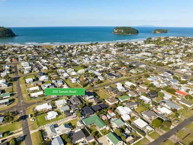 205 Tamaki Road, Whangamata