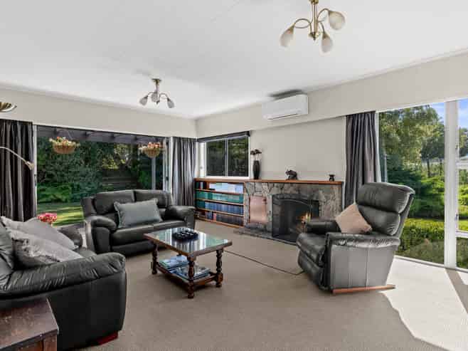 1037 Omahu Road, Frimley