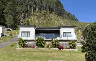 24 Panorama Parade, Pauanui