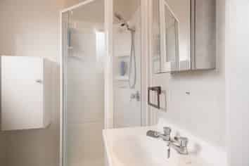 2B Darroch Street, Fairy Springs