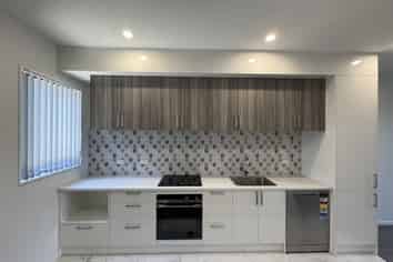 2/17 Barneys Farm Road, Clendon Park