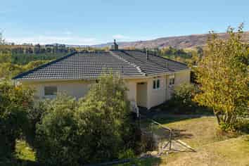 34 Branxholm Street, Roxburgh
