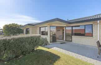 6 Ash Place, Whalers Gate
