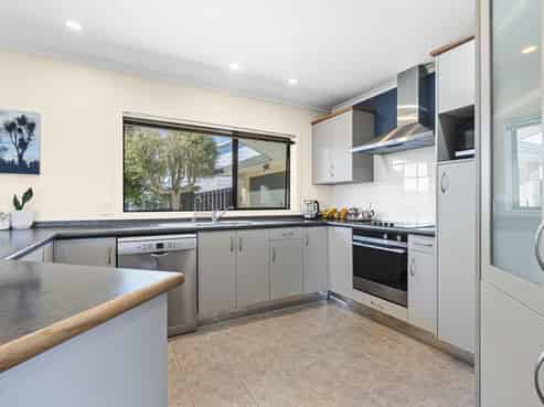 6 Ash Place, Whalers Gate