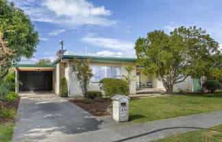 34 Konini Crescent, Pirimai