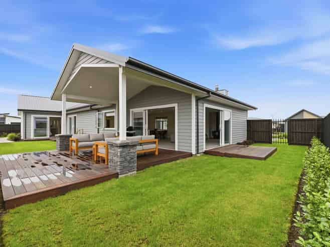 45 Wakeman Drive, Lincoln