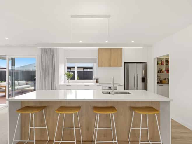 45 Wakeman Drive, Lincoln