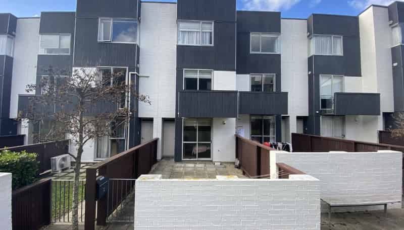 35/120 Rintoul Street, Newtown