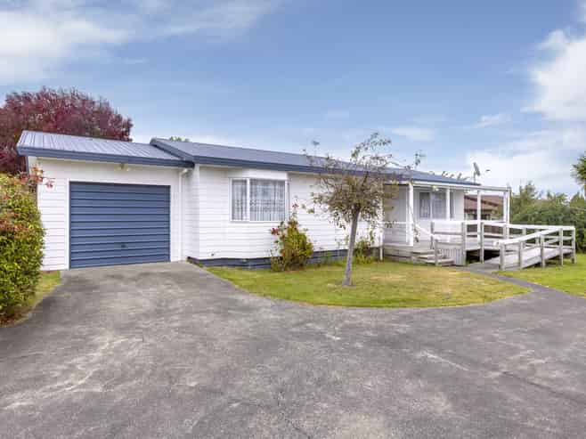 82 Grace Crescent, Richmond Heights