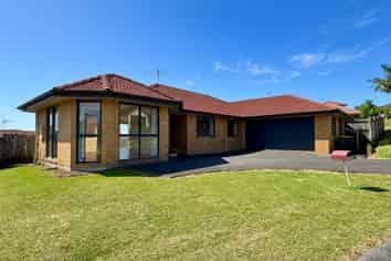 39 Black Teal Close, Unsworth Heights