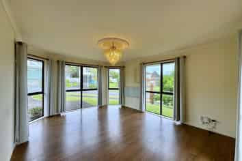 39 Black Teal Close, Unsworth Heights