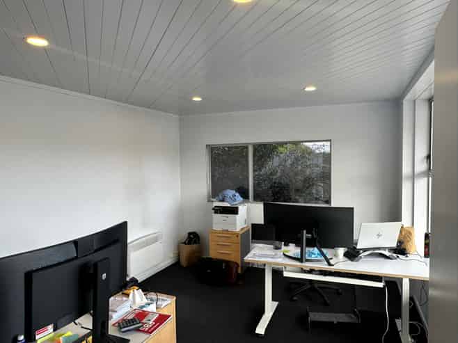 Showroom For Lease - Andersons Bay Road