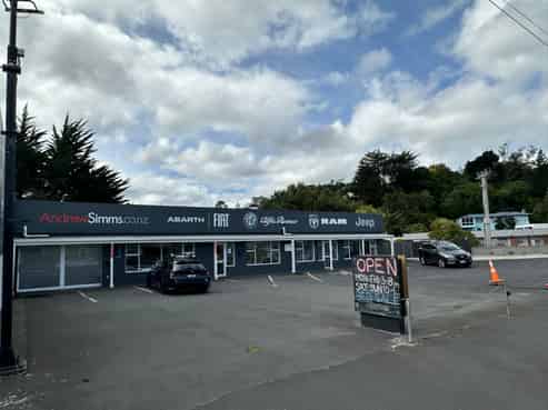 Showroom For Lease - Andersons Bay Road
