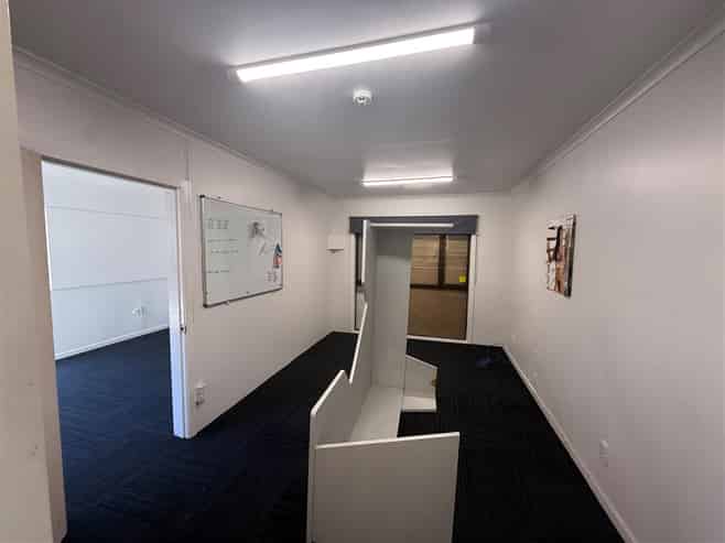 Accessible and Vacant Middleton Workshop