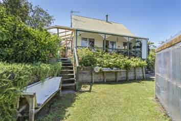 10 Te Rangi Hiroa Place, Urenui