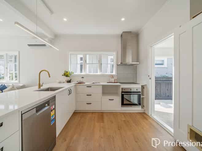 12 Trafalgar Street, Waiwhetu