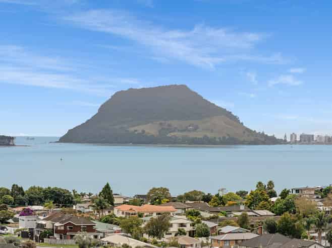 8E Hinewa Road, Otumoetai