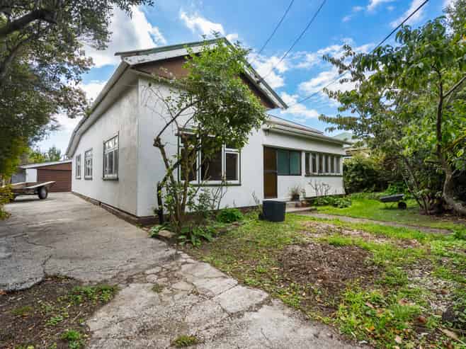 23 Sullivan Avenue, Woolston