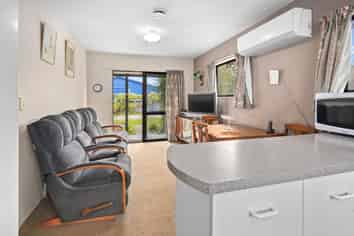 4 McQueens Road, Cheviot