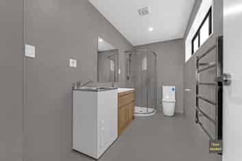 9,11,13 Awhi Way, Karaka