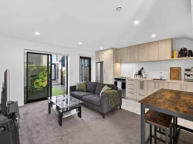 12/9 Southwark Street, CHRISTCHURCH CENTRAL