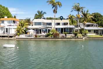 5a Sixth Avenue , Avenues