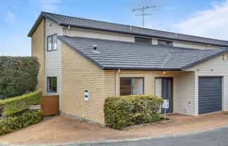 15/55 Verbena Road, Birkdale