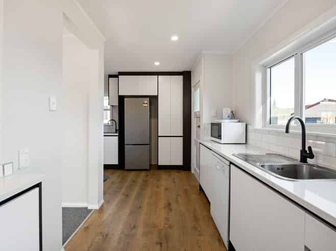 4 Mount View Road, Melville