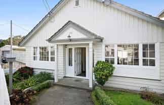 84 Waipapa Road, Hataitai