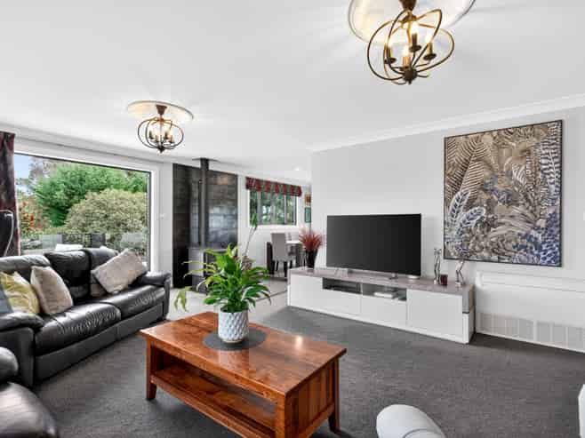 15-17 Malcolm Street, Martinborough