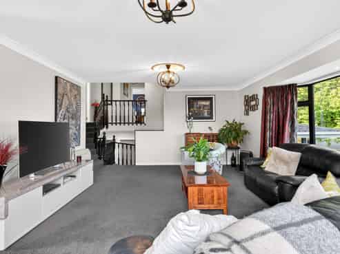 15-17 Malcolm Street, Martinborough