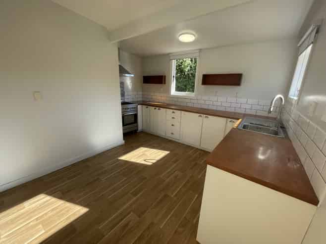 143 Seatoun Heights Road, Miramar