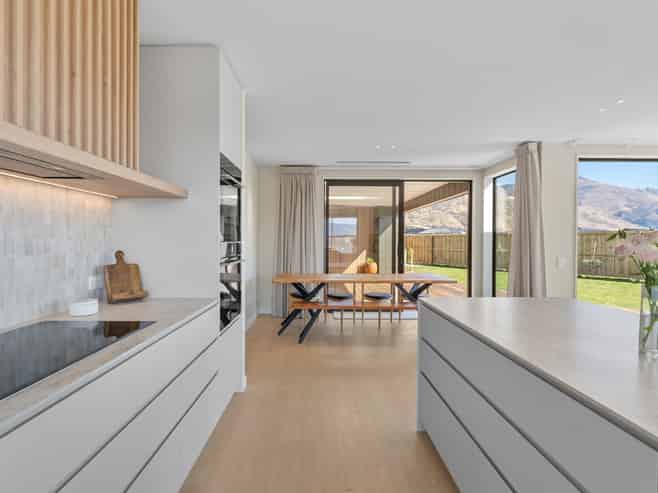 21 Packer Road, Wanaka